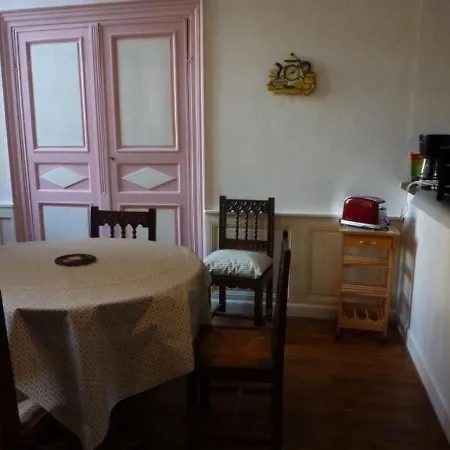 Chez Josette - * ليكتور